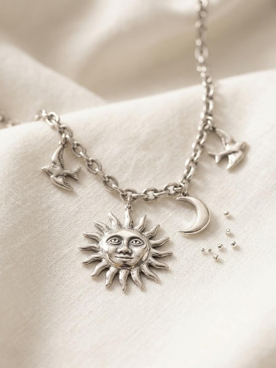 Collier Breloques Soleil Femme – Acier Inoxydable